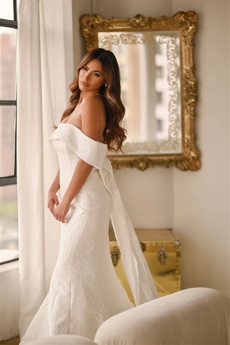 MERMAID WEDDING DRESSES for Every Wedding