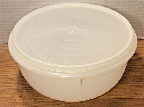 Tupperware Mixing Bowls With Lids at Violet Charette blog
