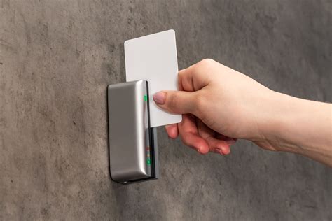 Door Access Control | How to Choose the Best System For You