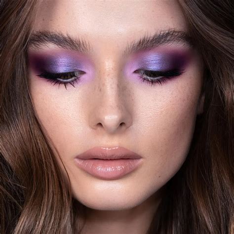 How to Create a Beautiful Makeup Without Eyeliner (Tips & Pictures ...