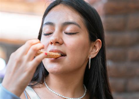 She Copied Spanish Dinner Times And The Scale Dropped 12 Pounds In 6 Weeks
