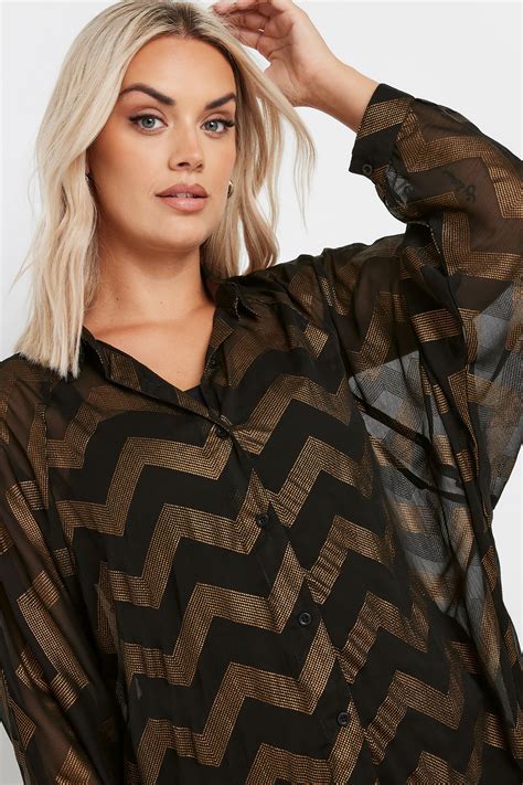 YOURS Plus Size Black & Gold Metallic Zig Zag Dip Hem Shirt | Yours ...