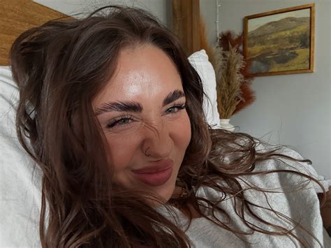 Mia Beyer (@itsmiabeyer2.0) • Instagram photos and videos