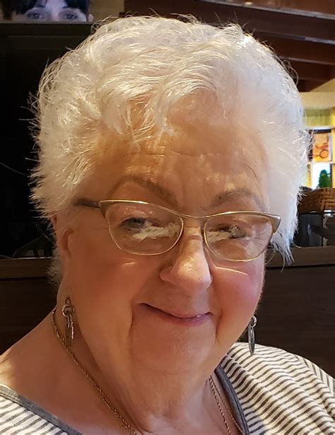 Donna Rae Walker - 2022 - Kravanya Funeral Homes