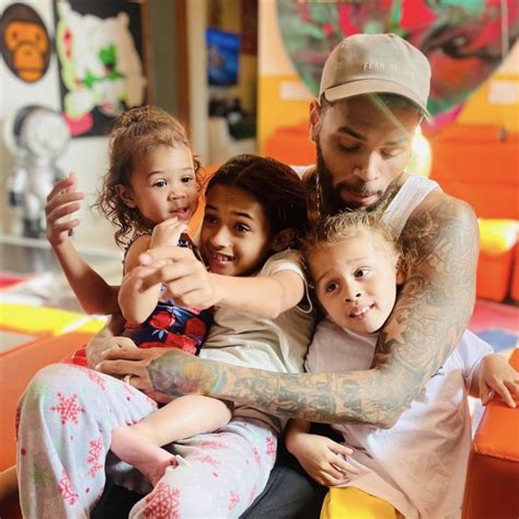 Chris Brown Childhood Pictures Chris Brown's Downward Spiral: Insiders