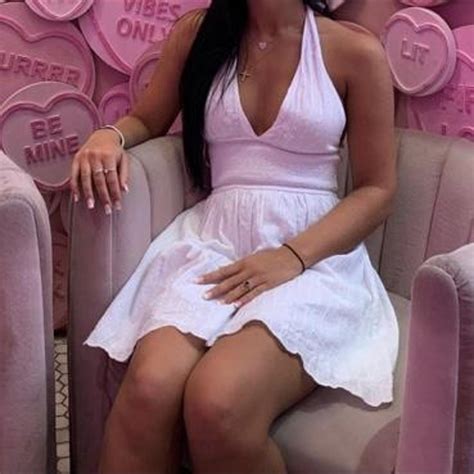 White Zara dress in size xs Smallest mark on it but... - Depop