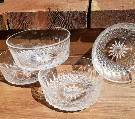 Vintage Arcoroc Glass Crystal Serving Bowls / France / Set of 2 ...
