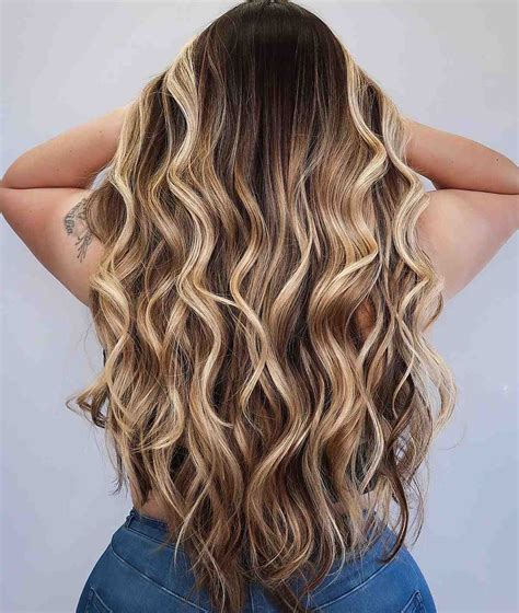 36 Hottest Layered Hairstyles and Haircuts for Long Hair