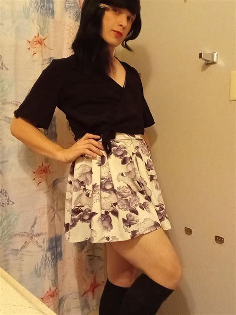 Total sissy chastity slut in jacksonville florida, need a hung man to make videos for onlyfans ...