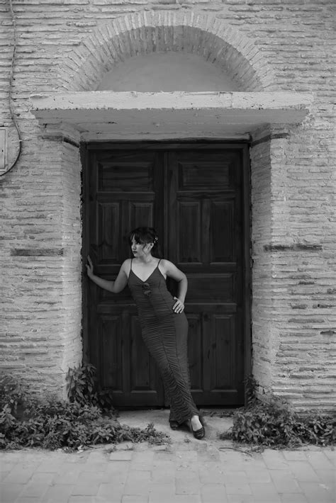 Лучшие фото (200 000+) по запросу «Сиськи+женские» · Скачивайте совершенно бесплатно · Стоковые ...