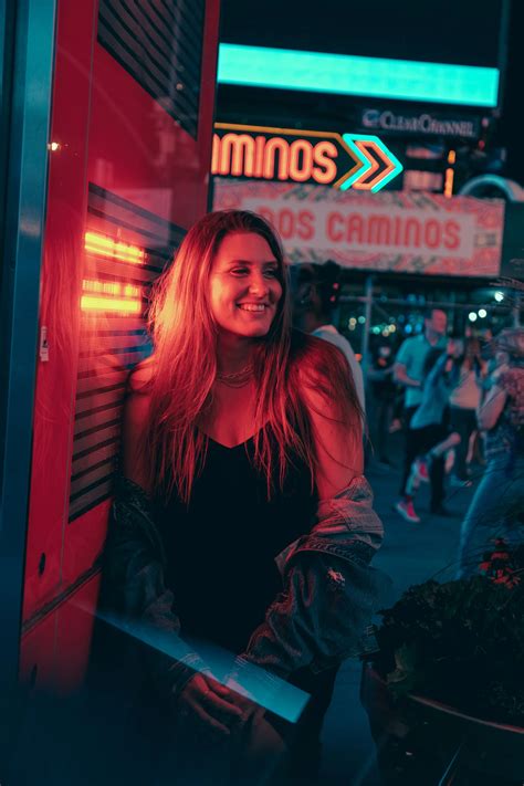 Social Media Links — AliSmiles.co