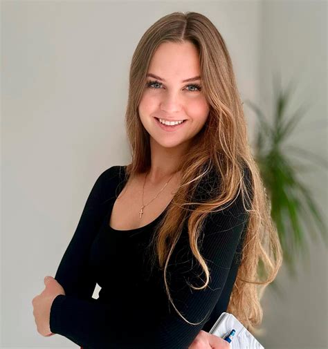 Jessica Carfagno | Philadelphia Real Estate Agent | Photos & Reviews ...