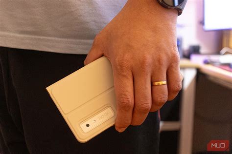 Onyx Boox Palma 2 Review: A Distraction-Free Device With the Apps You Need