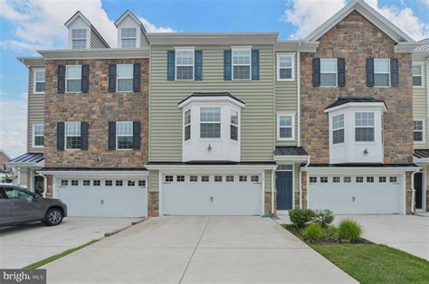 18 Lani Lane, Marlton, NJ 08053 | Compass