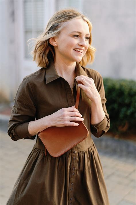 28 Stylish Mom Outfits | Poor Little It Girl