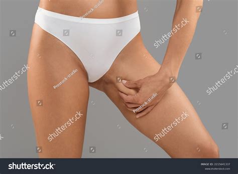 Flash Female Inner Thighs