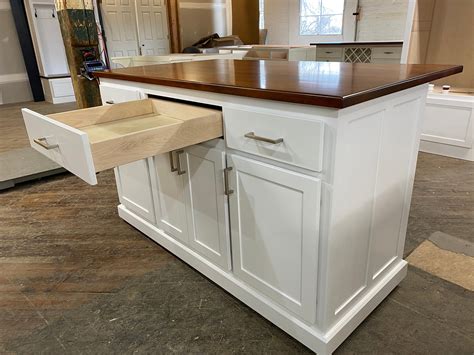 Countertop Kitchen Island With Seating at Johnny Will blog