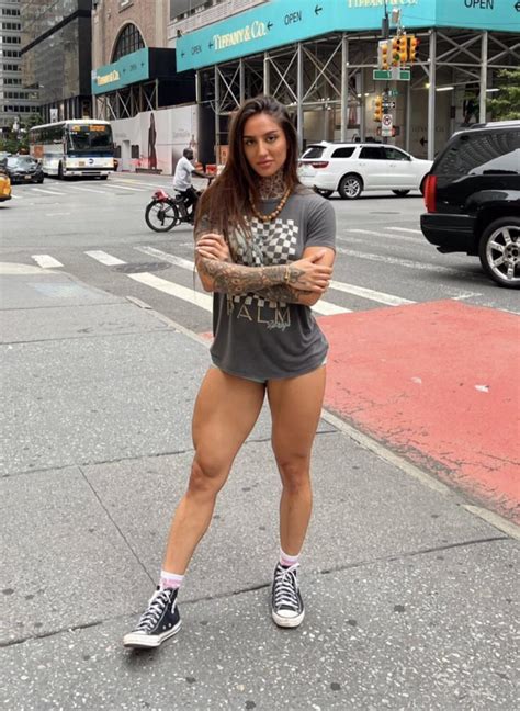 Bakhar Nabieva : r/BeautifulWomenFitness