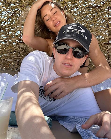 Bachelorette's Gabby Windey and Girlfriend Robby Hoffman: Unveiling ...