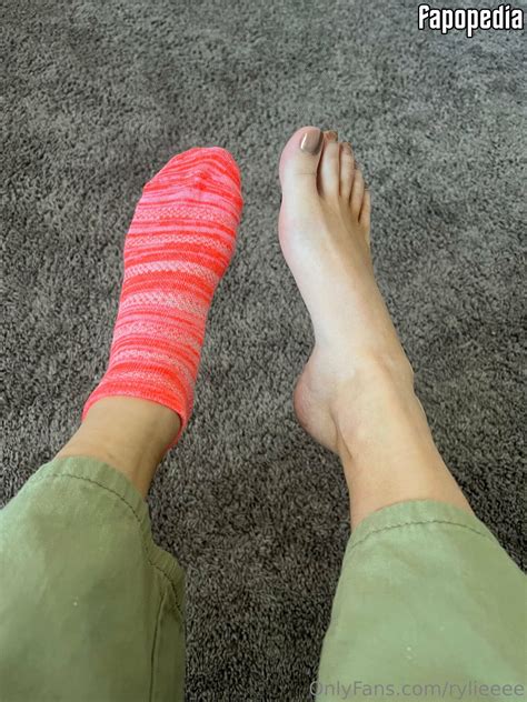 Rylieeee Nude OnlyFans Leaks - Photo #6017234 - Fapopedia