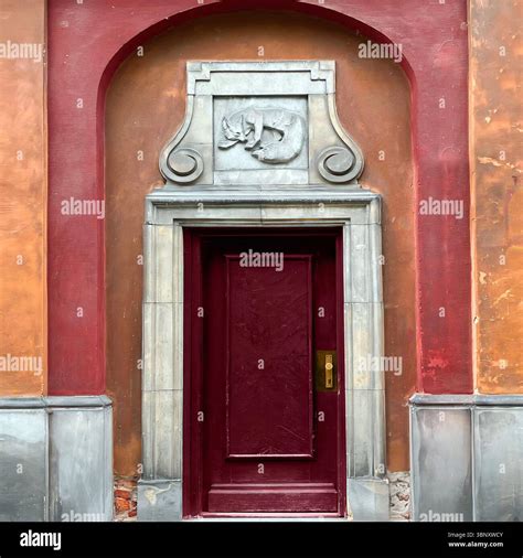 Folklore architecture smartphone stock photos and images - Alamy