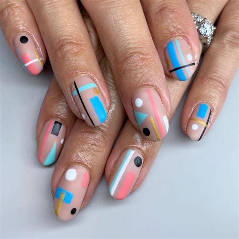 Abstract Line Art Nails at Claudia Lewis blog