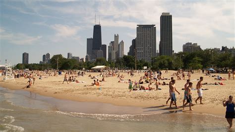 10 Things About Chicago Beaches You Might Not Know | Chicago News | WTTW