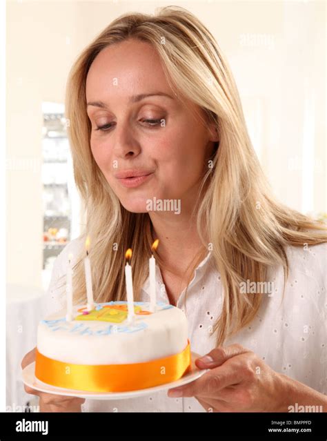 Blowing Candles Birthday Cake Images at Glenda Macon blog