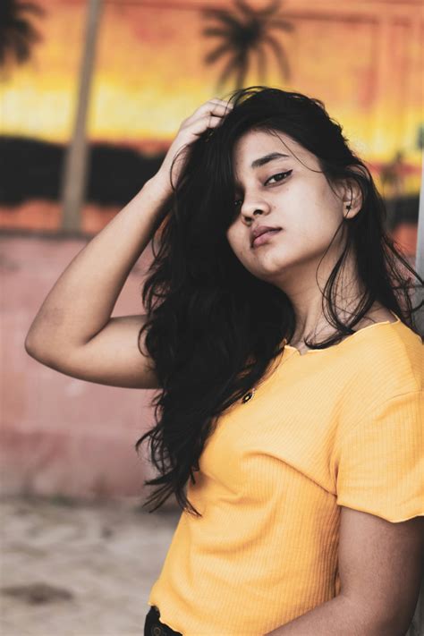 Indian Brown Girl Photos, Download The BEST Free Indian Brown Girl ...