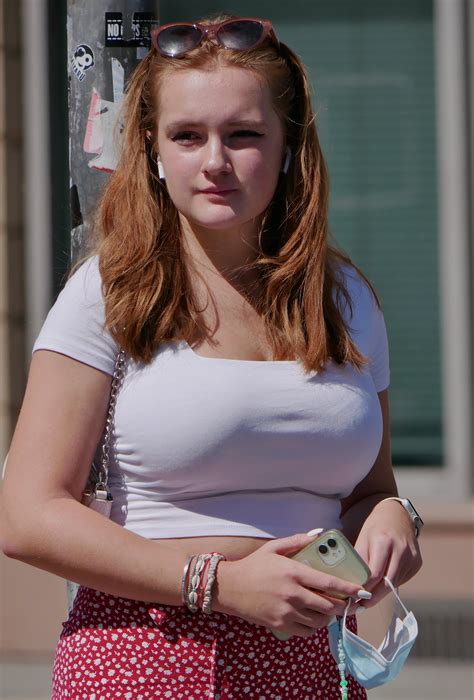 Busty Redhead flaunts the Funbags : r/2busty2hide