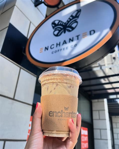 Gabriela Peralta (@cafecongabs) • Instagram photos and videos