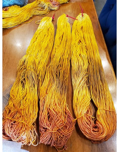 Workshop: Dyeing Hand Painted Yarn - Stranded by the Sea