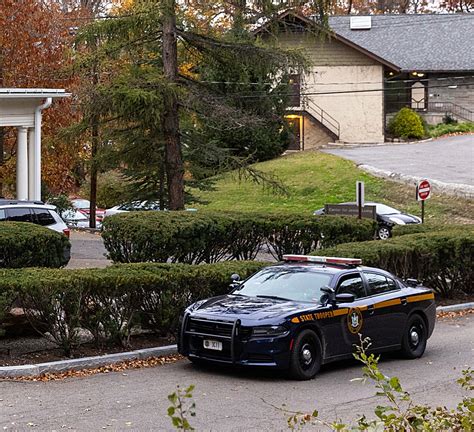 Sleazy landlord pushed woman to pose for nude pics: State police