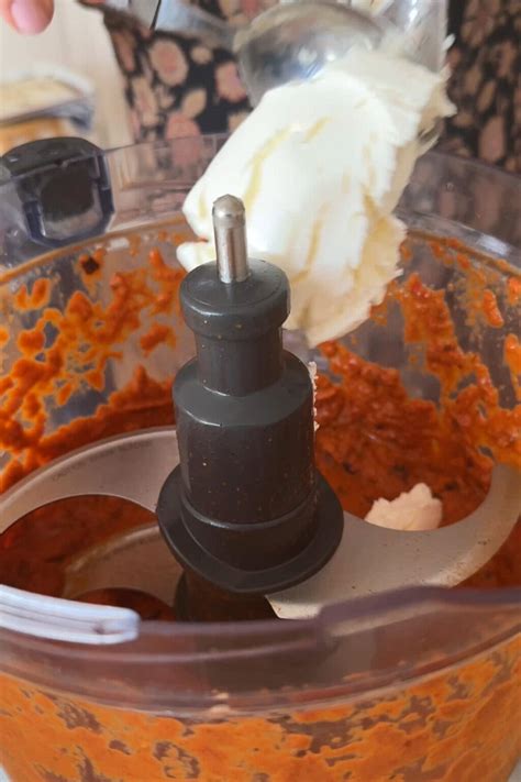 Creamy Roasted Red Bell Pepper Sauce - Desert Island Dishes