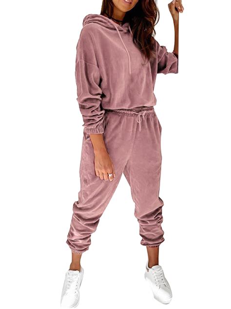 Aunavey Women's Velour Sweatsuit Set Active Casaul Hoodie Pants ...