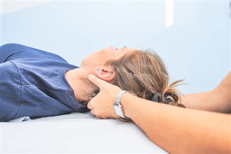 TMJ & Neck Pain Connection: Causes & Treatments