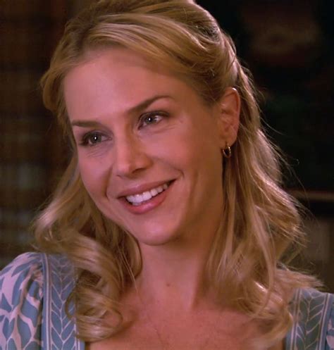 Rita Bennett | Dexter morgan, Garotas, I love cinema