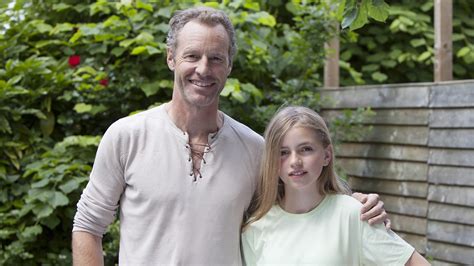 Parent Of The Year: When His Daughter Got Her First Period, This Super ...