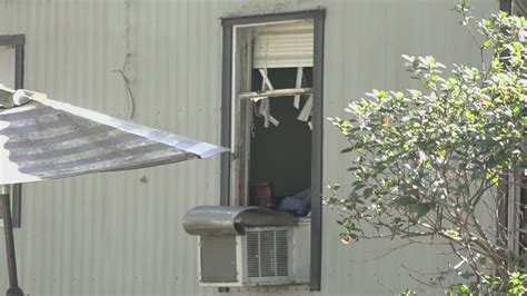 'It's just sad': Jacksonville neighbor describes chaos after officer ...