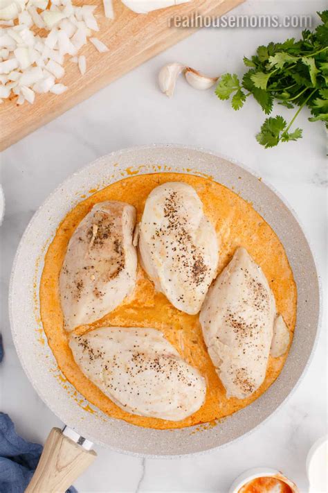 Creamy Chipotle Chicken Recipe - Real Housemoms