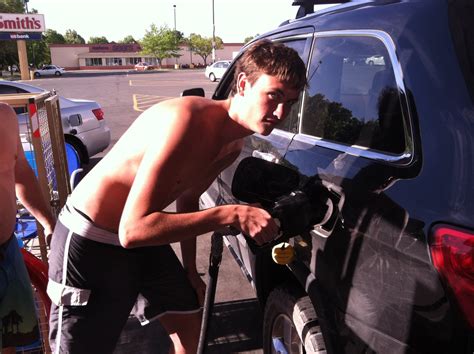 How to Operate a Gas Pump at Smith's Fuel Center : 10 Steps - Instructables