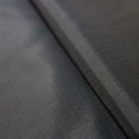 70D ripstop nylon - Adventurexpert