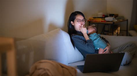 The Truth About Sleep Deprivation in Motherhood: What It Really Does to ...