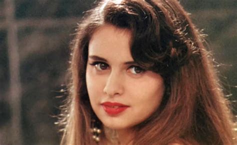 Los burdeles de Paprika (1991)