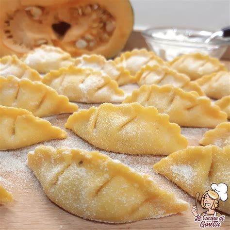 Creste di gallo con zucca e burrata – La Cucina di Ginetta Cappelletti ...