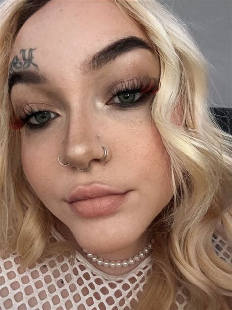 TW Pornstars - 2 pic. MILLY MAARS. Twitter. i want ONLY submissive men adding me on snapchat ...