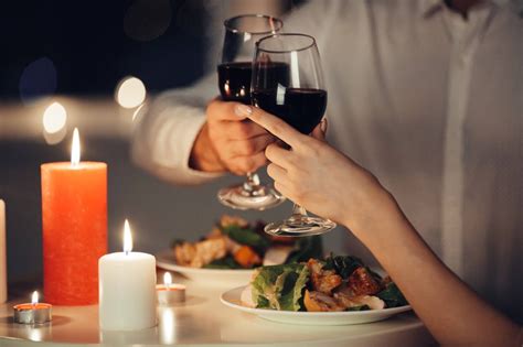 Top 10 Romantic Valentine's Dinner Ideas for a Night In