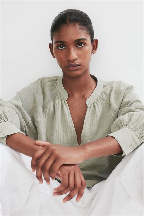 - Dubbelgeweven blouse - Licht kakigroen - DAMES | H&M NL