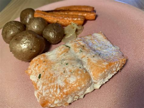 Quick Time Saving Healthy-Baked Salmon Dinner- Delicious Roasted Vegetables