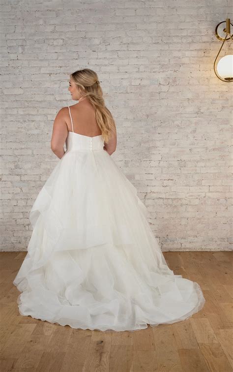 Contemporary Plus Size Ballgown Bridal Dress with Corset-Inspired Bodice